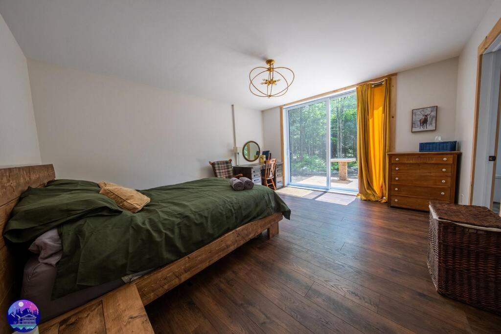 Chalet Deschamps- Spa- Chien Accepte- Nature- Estrie Mansonville Dış mekan fotoğraf