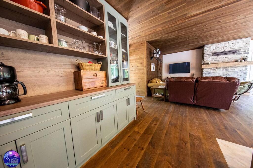 Chalet Deschamps- Spa- Chien Accepte- Nature- Estrie Mansonville Dış mekan fotoğraf