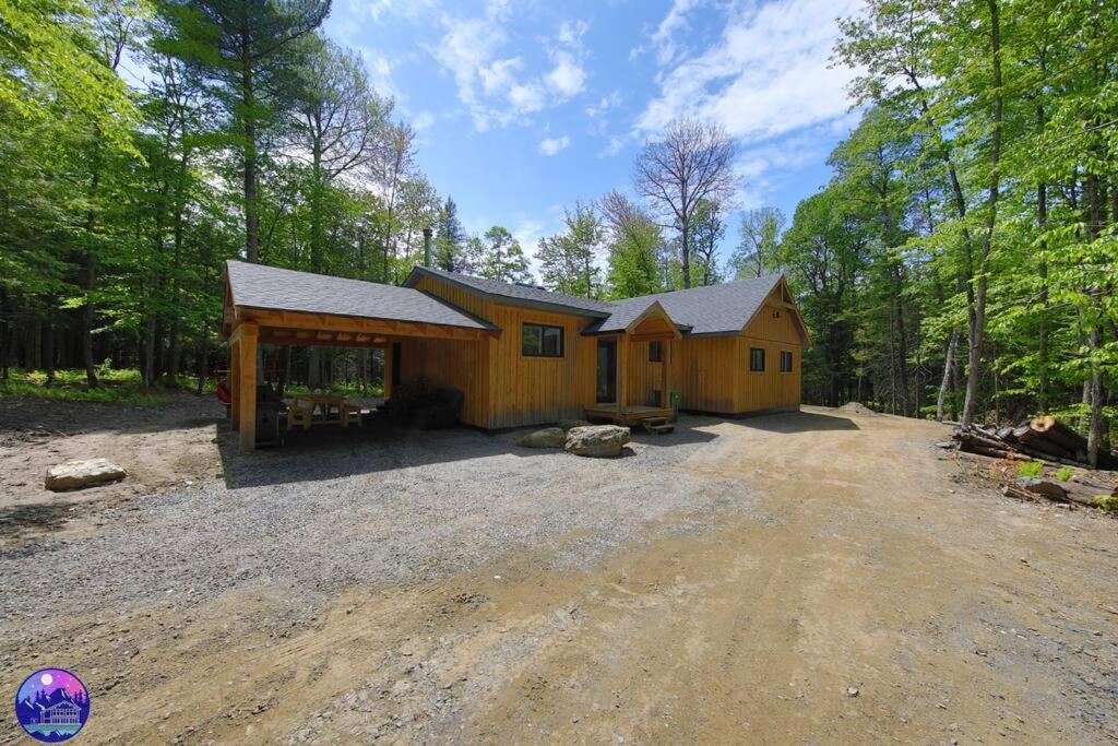 Chalet Deschamps- Spa- Chien Accepte- Nature- Estrie Mansonville Dış mekan fotoğraf